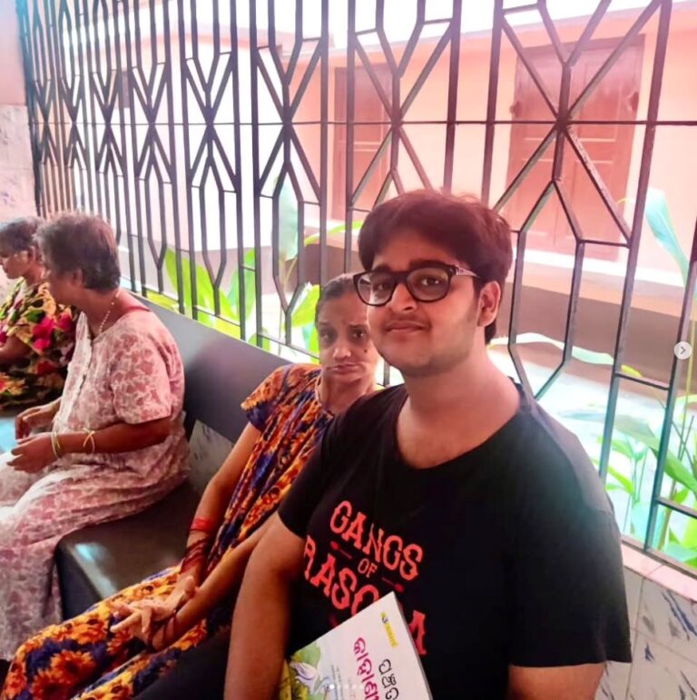 Serenity4seniors Founding Visit Volunteer Daya Ashram Aged Cuttack 768x771